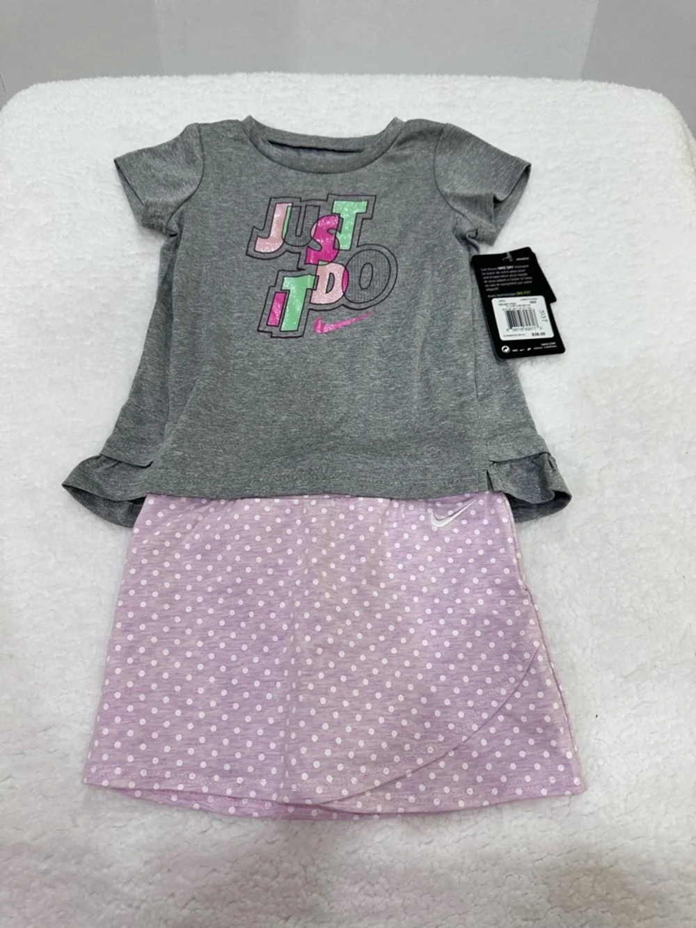 Girl’s Nike Gray Graphic Tee with Light Pink Polka Dot Skort - Picture 2 of 10
